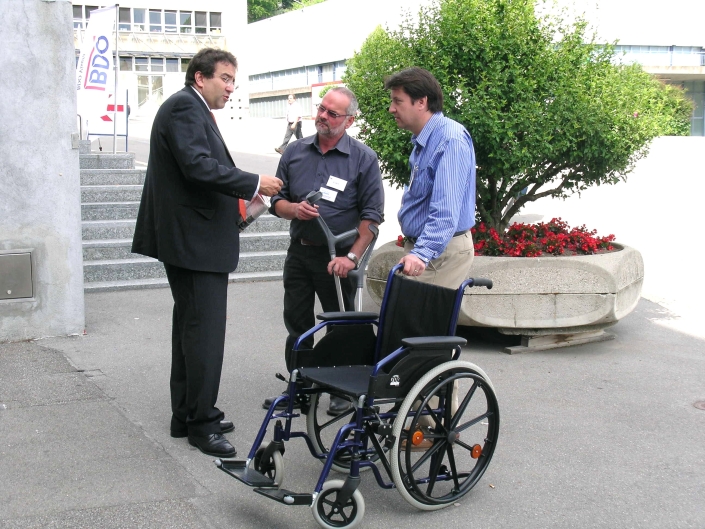 sensibilisation à l'union des communes vaudoises en 2009 avec le conseiller d'Etat M. P. Broulis